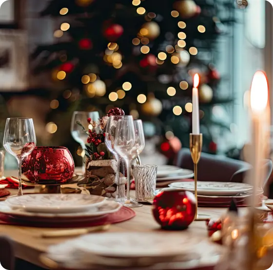 Décoration de table pour un repas de Noël d'entreprise