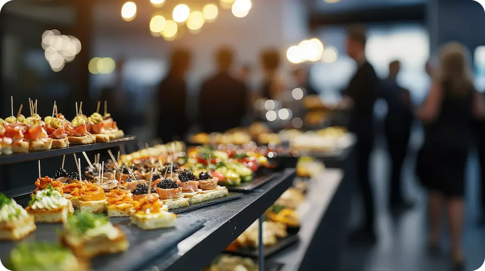Buffet lors d'une soirée d'entreprise